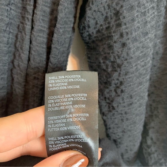 Anthropologie Francesca Balloon Sleeve Textured Romper Black Sz Small - Picture 10 of 12